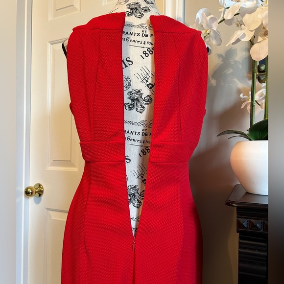 ✨🎄✨CLEO RED SHEATH DRESS Size 10 - Picture 8 of 9